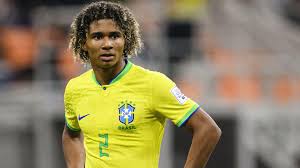 Pedro Lima: Bek Muda Brasil yang Siap Menggebrak Sepak Bola Dunia
